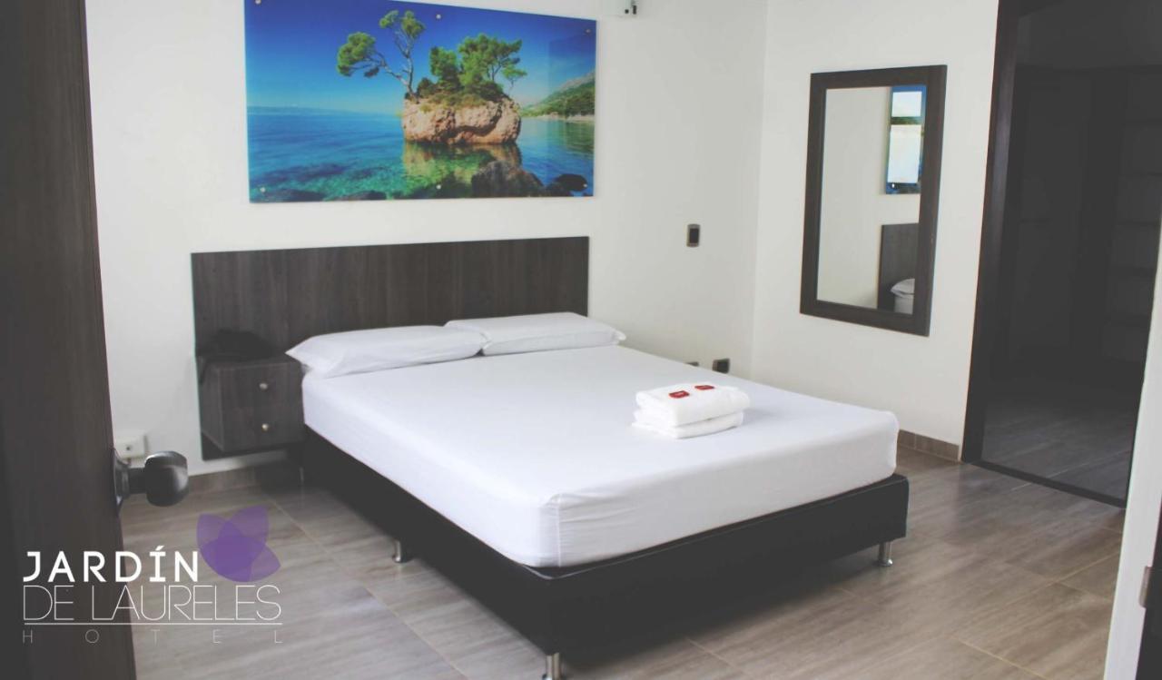 Hotel Jardin De Laureles Medellín Esterno foto
