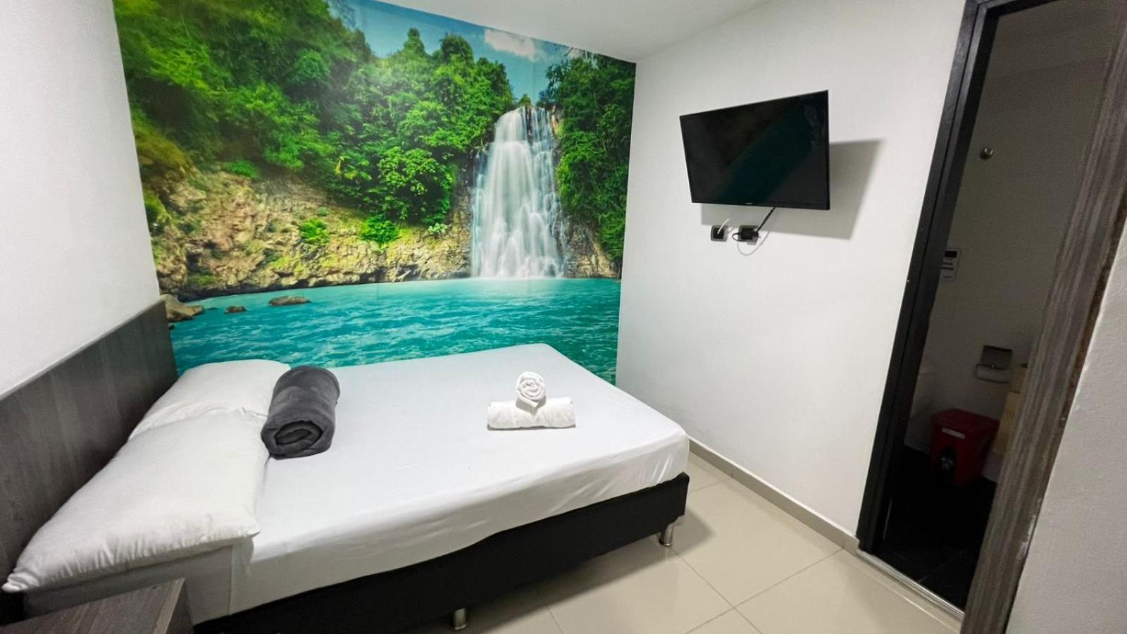 Hotel Jardin De Laureles Medellín Esterno foto
