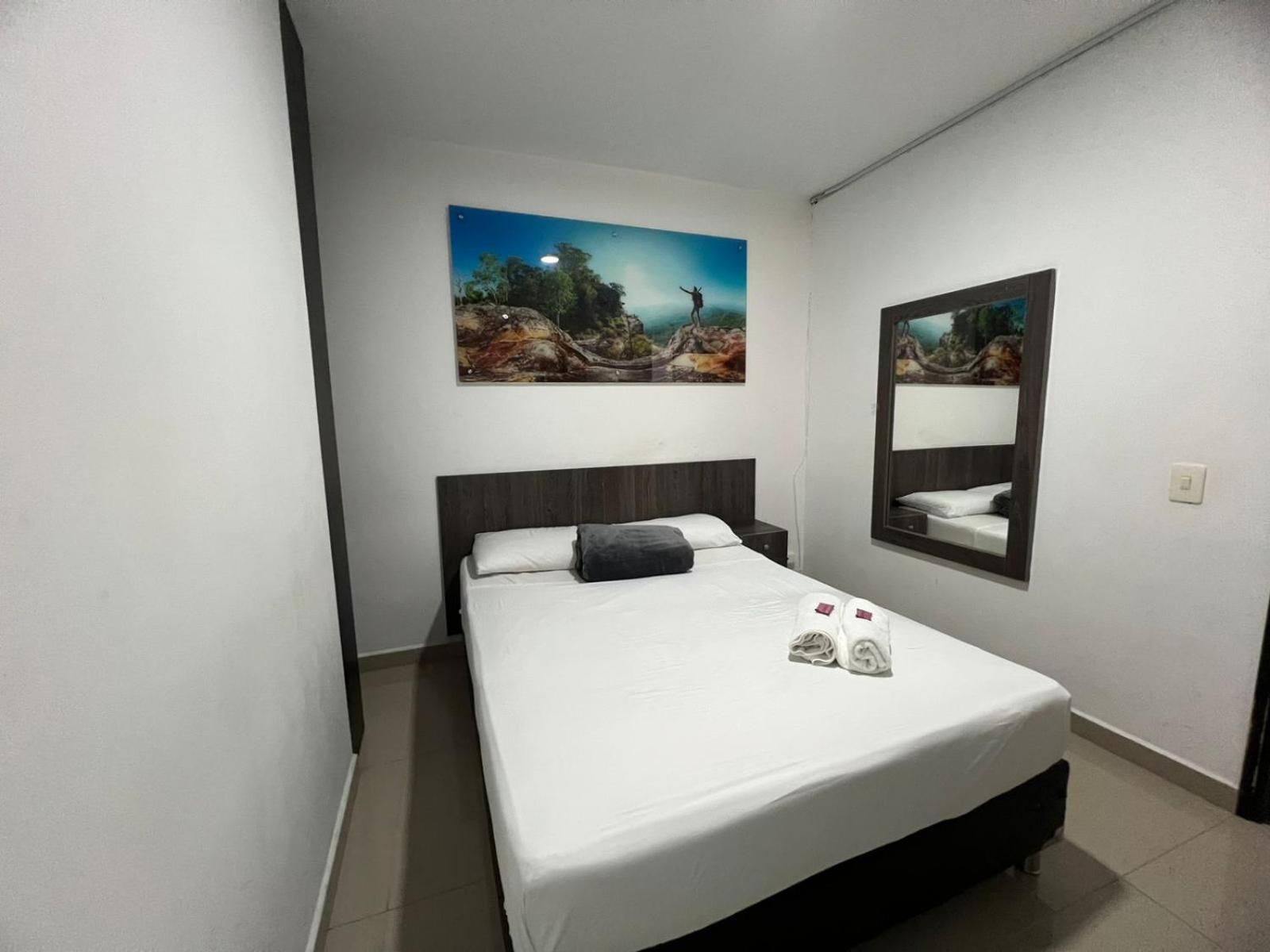 Hotel Jardin De Laureles Medellín Esterno foto