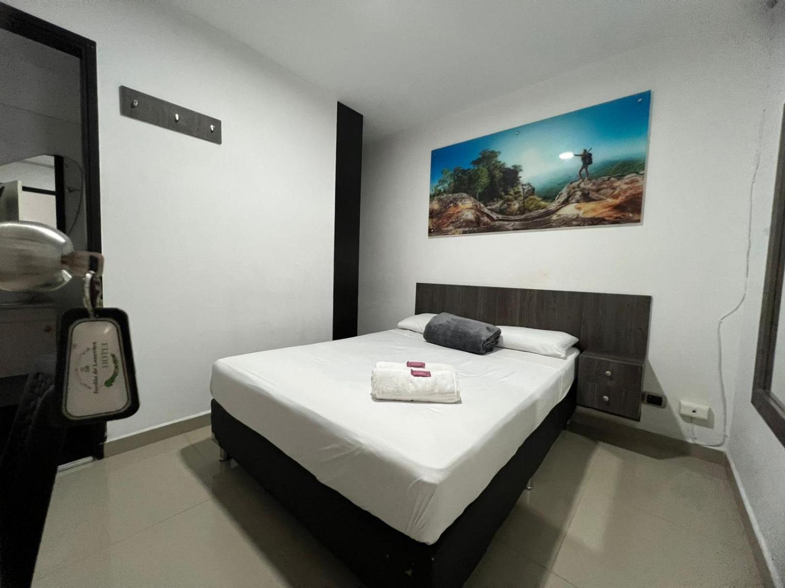 Hotel Jardin De Laureles Medellín Esterno foto