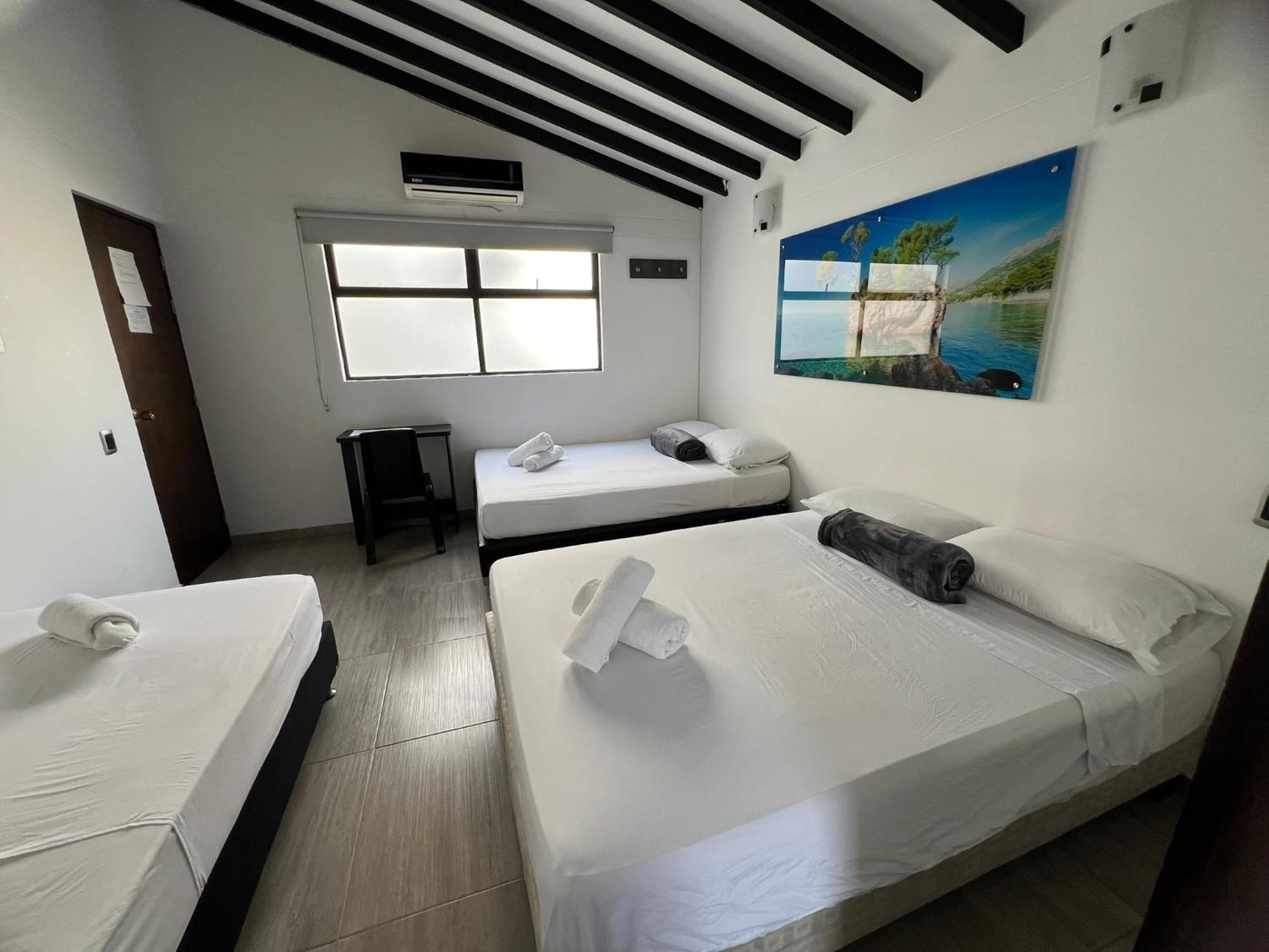 Hotel Jardin De Laureles Medellín Esterno foto
