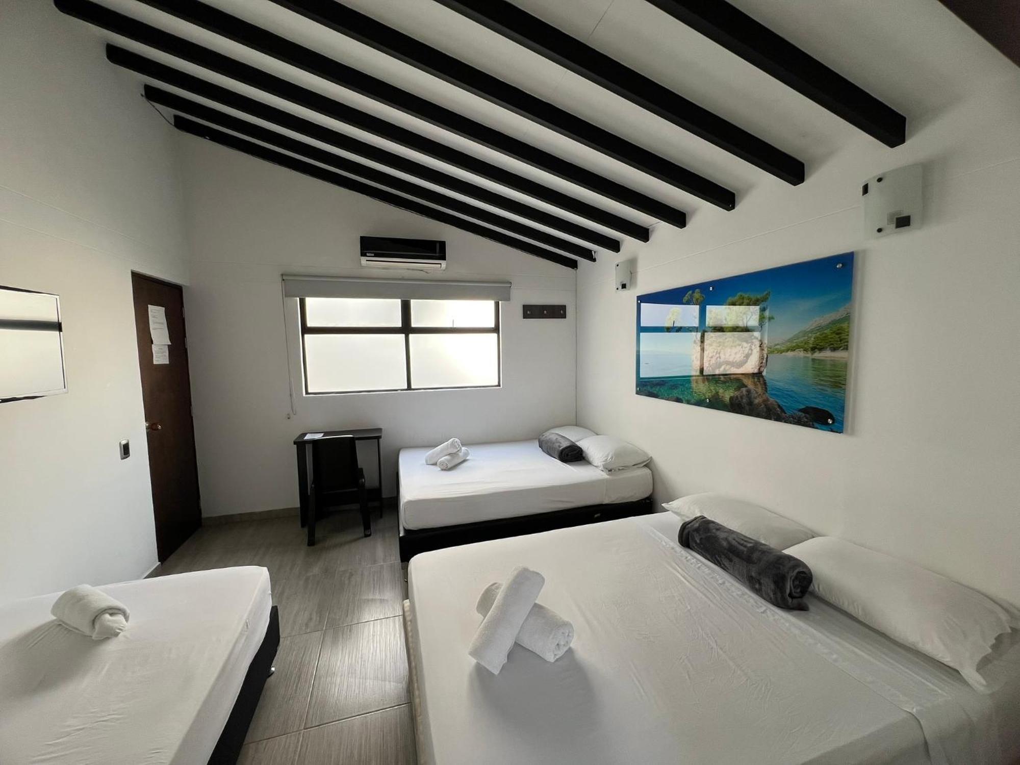 Hotel Jardin De Laureles Medellín Esterno foto