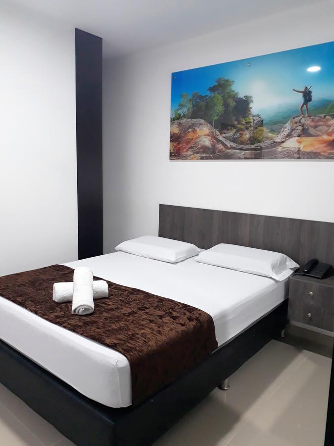 Hotel Jardin De Laureles Medellín Esterno foto
